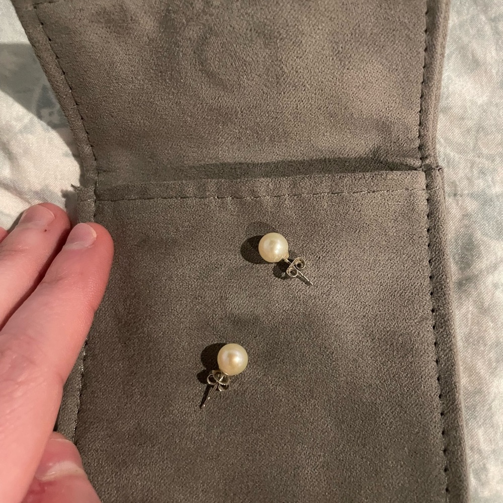 Elegant Pearl Stud Earrings